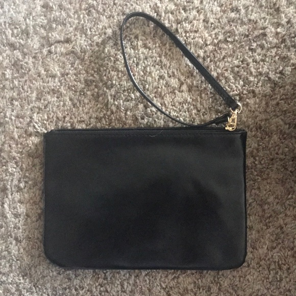 Victoria’s Secret Wristlet/Clutch - Picture 2 of 2